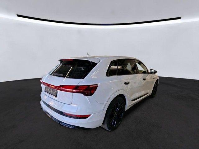 Fahrzeugabbildung Audi e-tron 55 S line black quattro B&O Navi Matrix