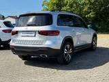 Mercedes-Benz GLB 250 4Matic AHK Kamera LED Virtuel - silberne Mercedes-Benz GLB-Klasse