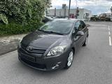 Toyota Auris Club Erst* 116000 Km*Gepflegt* - gebrauchte Toyota Auris aus dem Jahr 2010