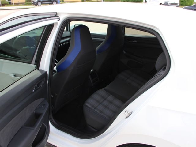 Volkswagen Golf VIII GTE KLIMA NAVI ALU
