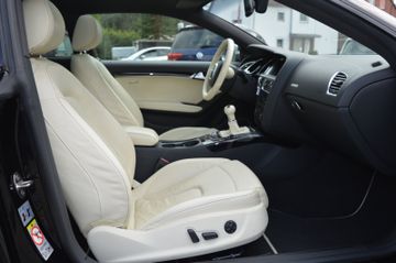 Audi S5 Coupe  4.2 FSI V8 quattro AHKStandhzgPanoB