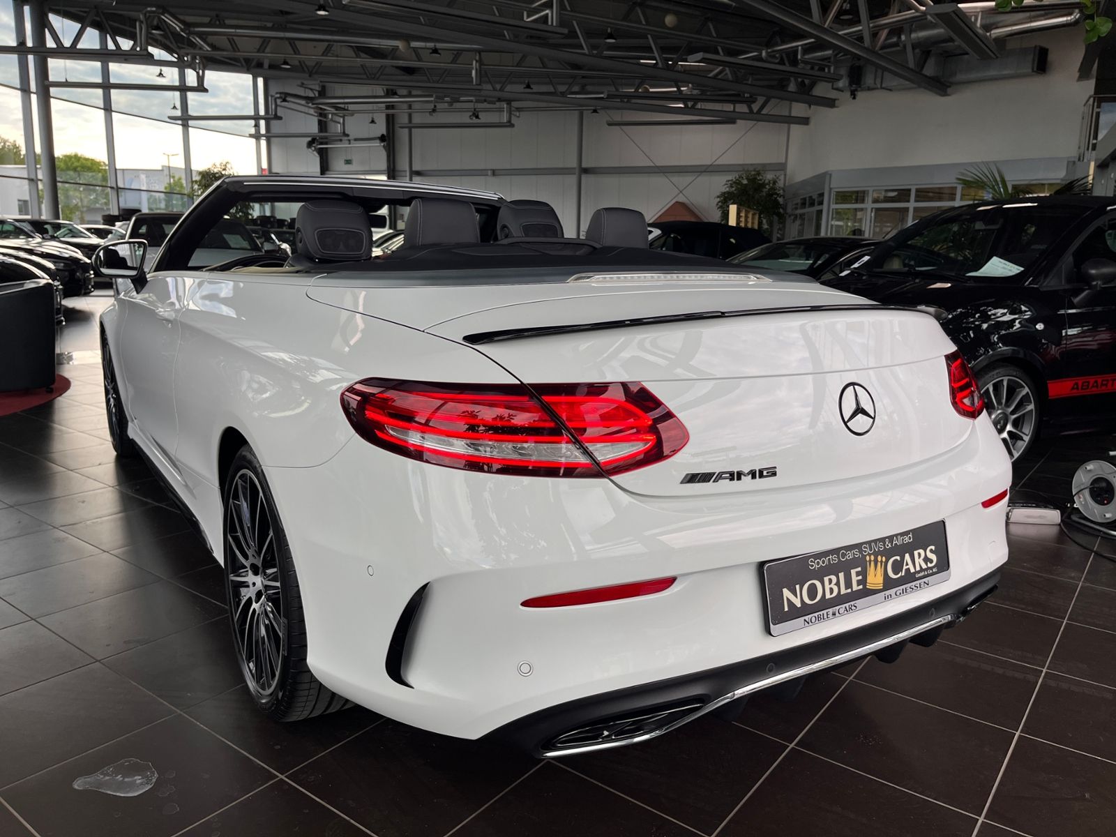 Fahrzeugabbildung Mercedes-Benz C 200 Cabrio AMG Line LED NAV RFK SHZ ALU