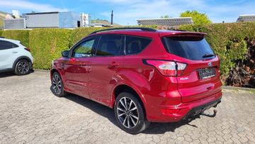 Fahrzeugabbildung Ford Kuga ST-Line
