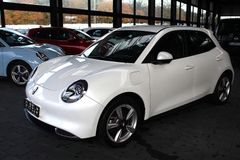 Fotografie des ORA Funky Cat