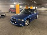 BMW M3 E36 3.2 L Limousine 