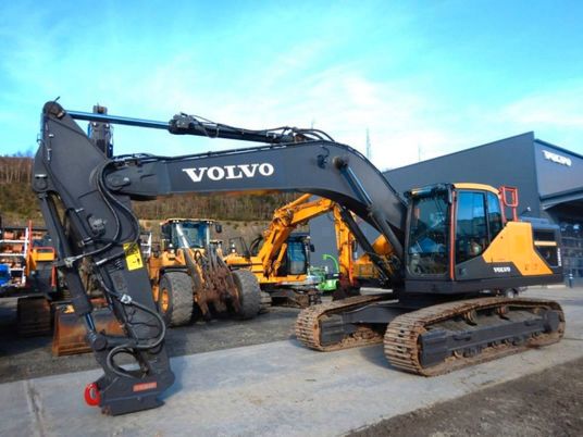 Volvo EC 300 E