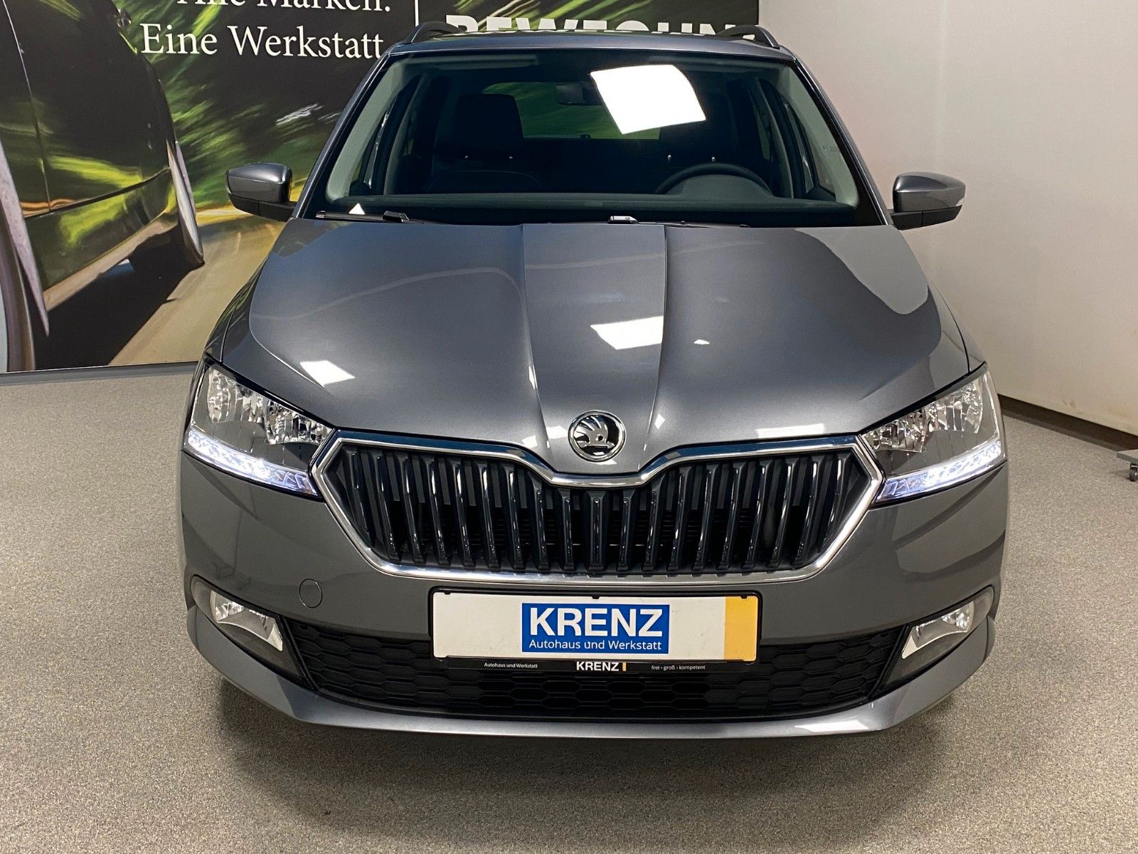 Fahrzeugabbildung SKODA Fabia 1.0 TSI AMBITION PLUS COMBI+NEBEL+App+ALU+
