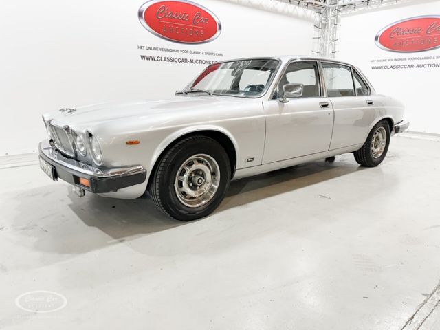 Jaguar XJ6 4.2 Series - ONLINE AUCTION