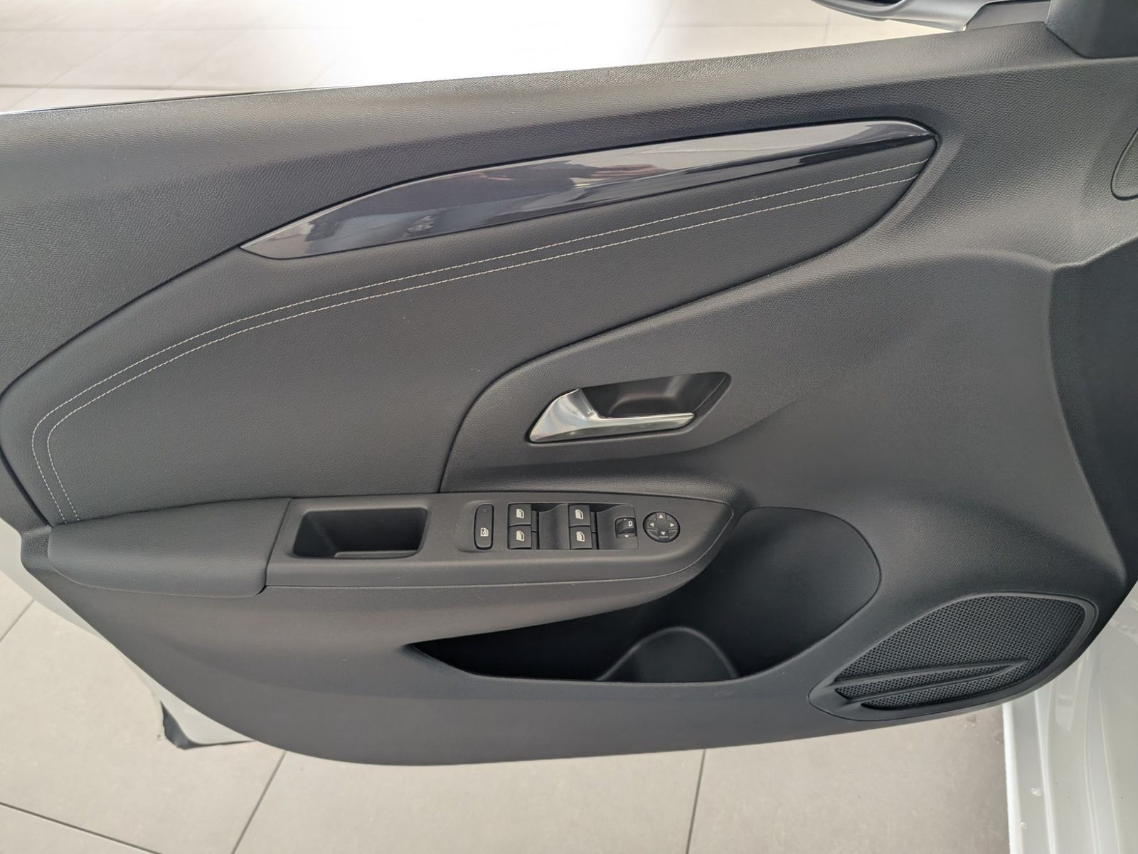 OPEL Corsa  1.2 Elegance Kamera LED SHZ – Bild 34