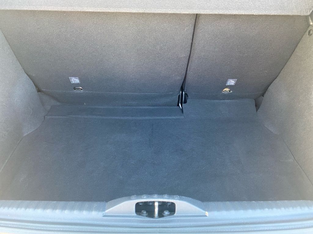 Fahrzeugabbildung Citroën C3 Pure Tech 82 FEEL