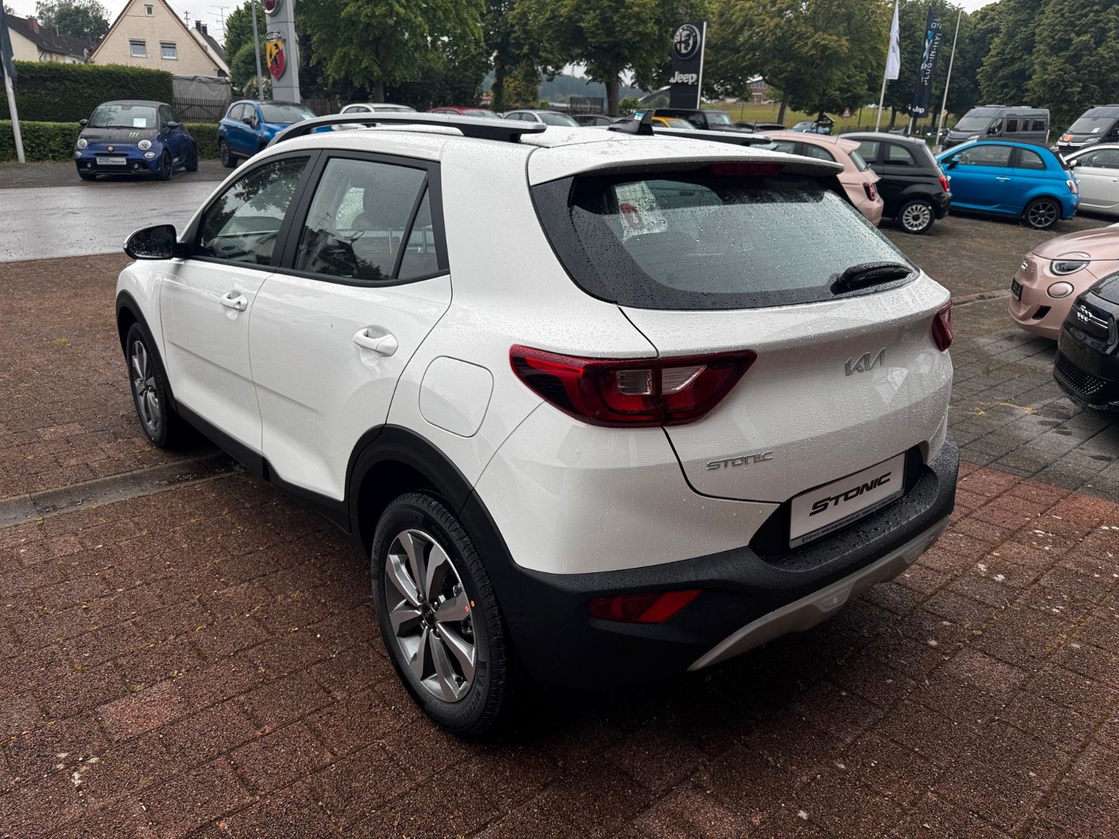 Fahrzeugabbildung Kia Stonic 1.0 T-GDI 100 Vision DCT7 NAVI KAMERA