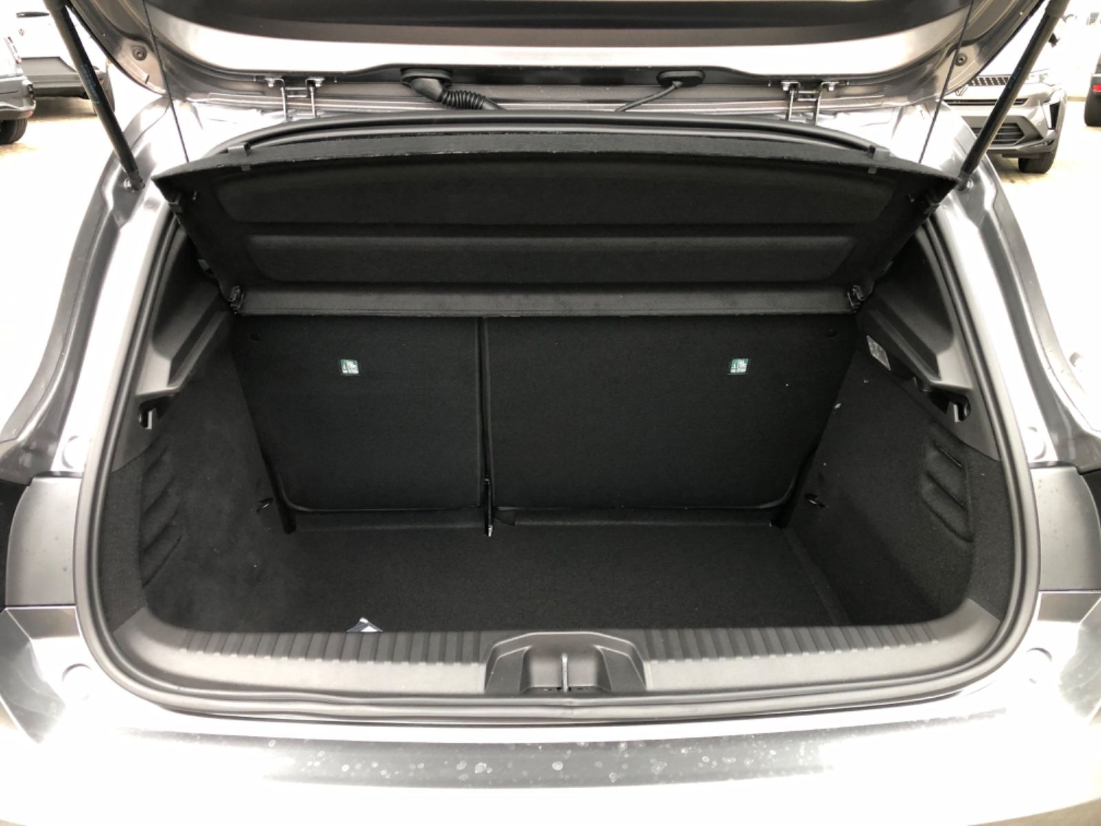 Renault Clio - Bild 18