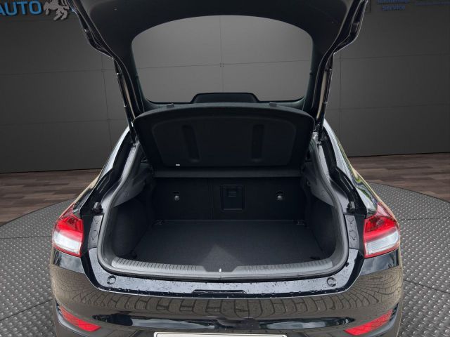 i30 Fastback 1.4 T-GDI Style+Navi+Sitzh.