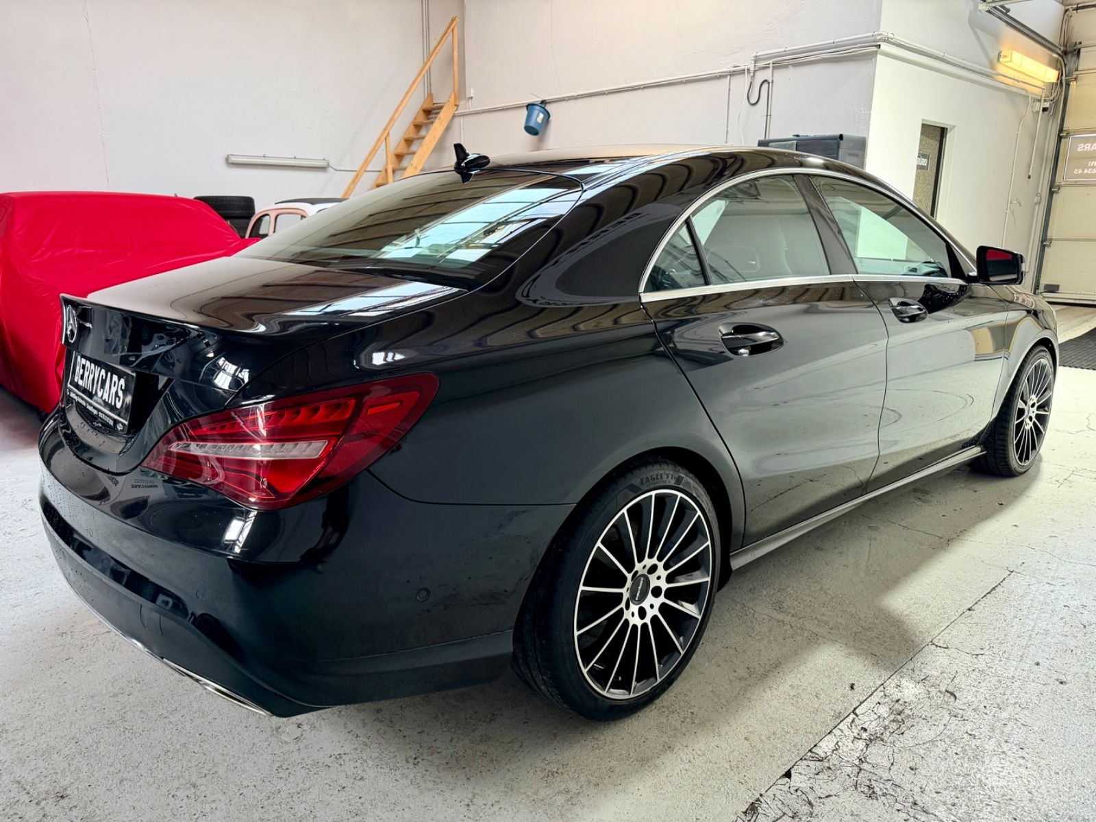 Mercedes-Benz CLA 180*URBAN*KLIMA*NAVI*MEMORY PAKET*KAMERA foto 3