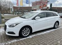 Hyundai i40 cw 1.Hand Automatik AHK