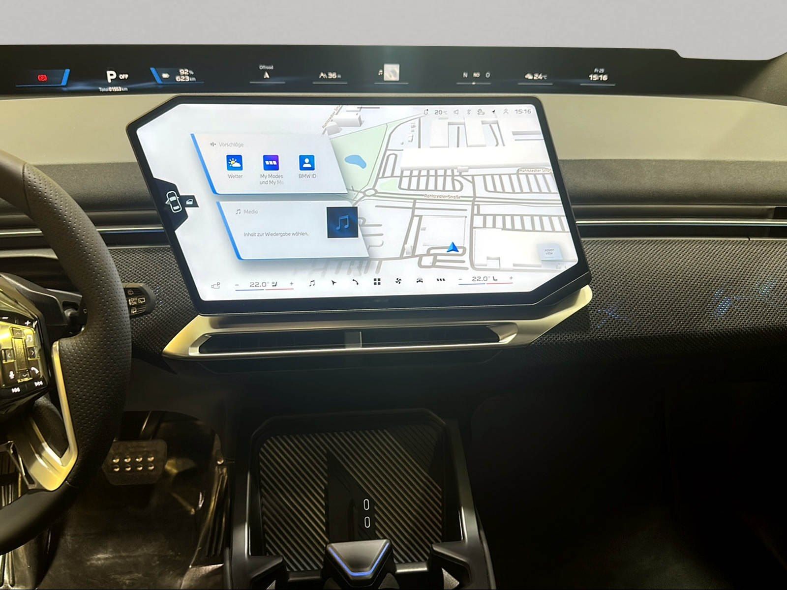 BMW iX3 - Bild 17