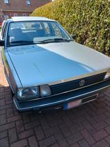 Volkswagen VW Passat B2 GL5 Limousine in silbermetall... - Volkswagen Passat: Gl