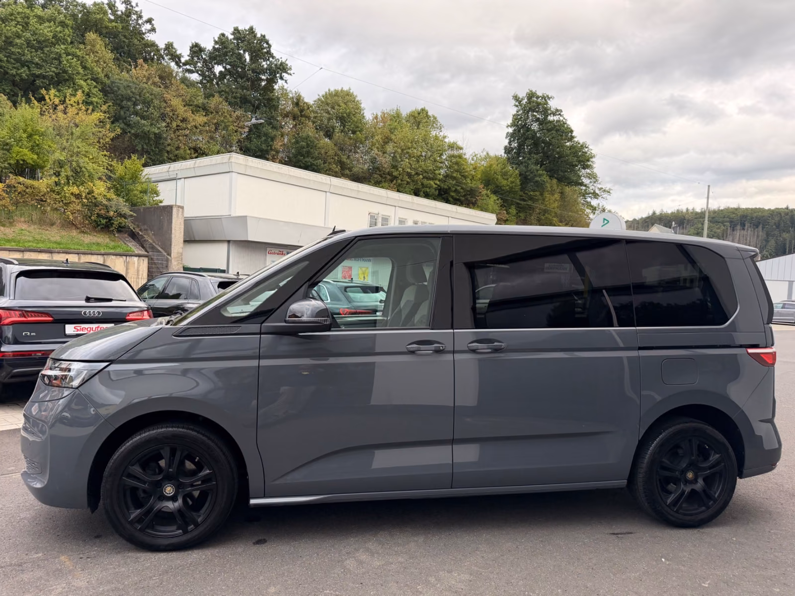 Volkswagen T7 Multivan 2.0 TDI 7-Sitzer