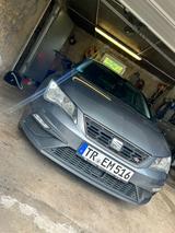 Seat Leon 2.0 TDI 110kW Start&Stop Xcellence DSG ... - Seat Leon mit Diesel-Antrieb: Standheizung, Limousine
