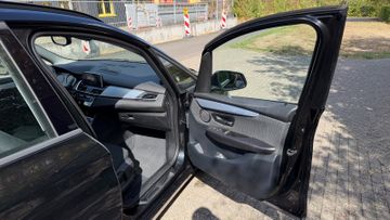BMW 218 - 4