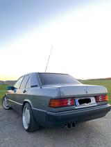 Mercedes-Benz Mercedes Benz E190 Oldtimer Sportline Vari... - Mercedes-Benz 190: Sport