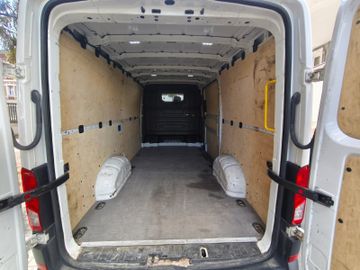 Volkswagen Crafter - 9