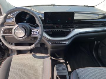 Fiat 500 e Cabrio 42kWh Batterie Icon +LED+Navi+SHZ
