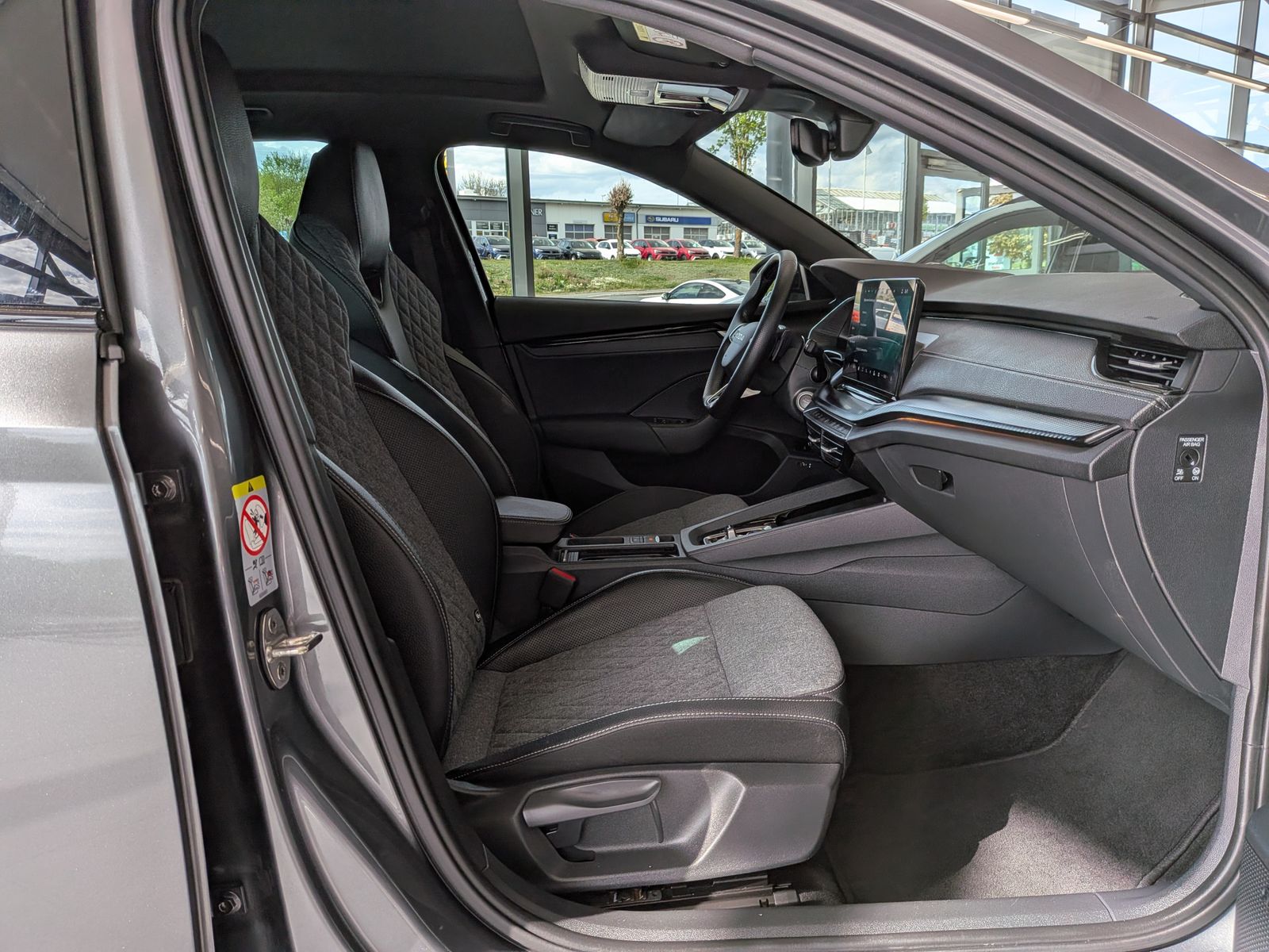 Fahrzeugabbildung SKODA Octavia 2.0 TDI Sportline Matrix Canton Pano ACC