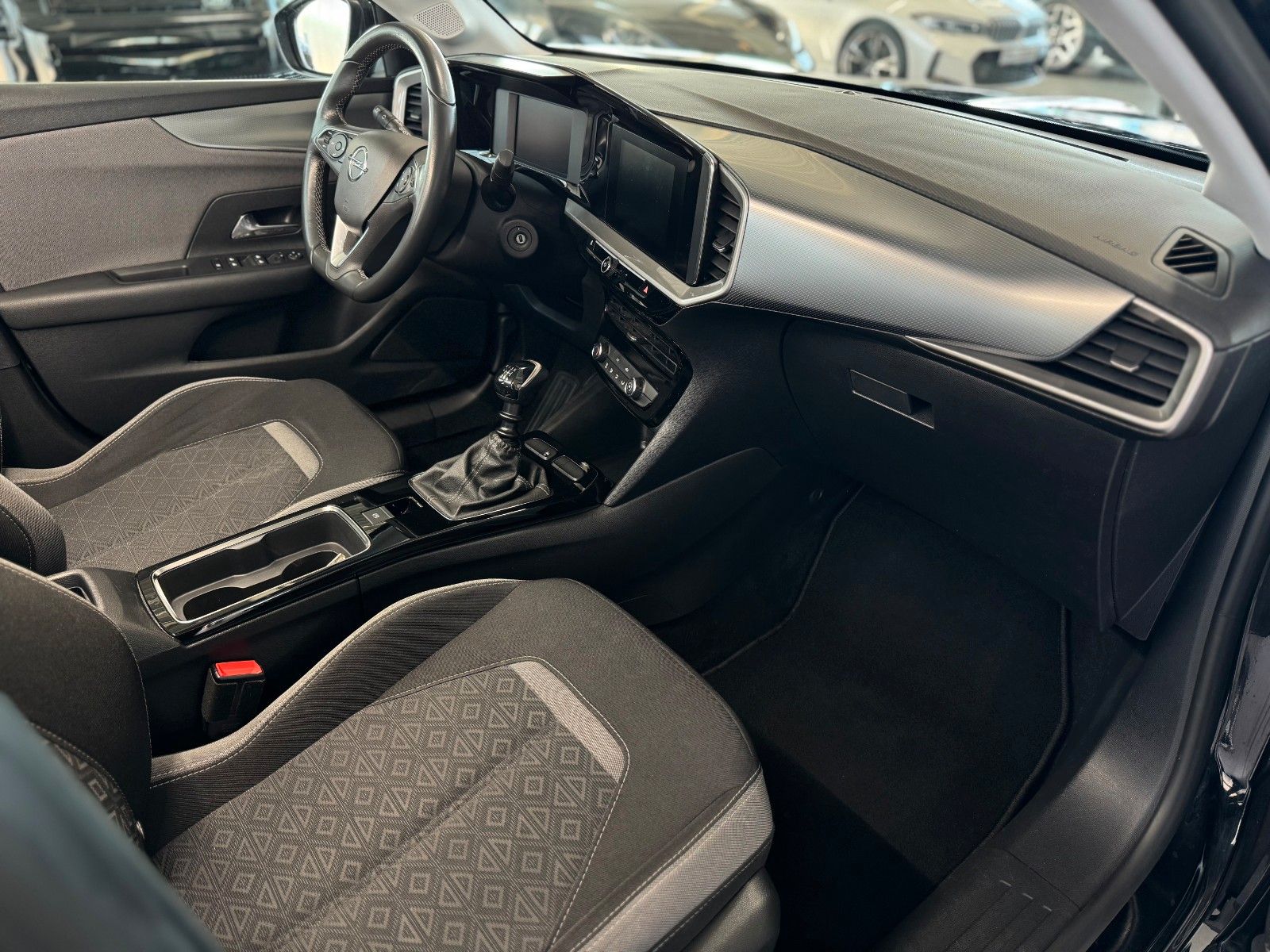 Fahrzeugabbildung Opel Mokka 1.2 Turbo Edition "Klima Tempomat DAB LED"