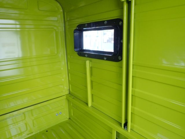 Fahrzeugabbildung Piaggio Ape 50 Kasten Fenster Heckklappe Unterbodenschut