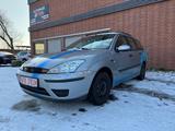 Ford Focus 1,6 Viva *115TKM*RADIO*TÜV-NEU* - Ford Focus Viva mit Benzin-Antrieb