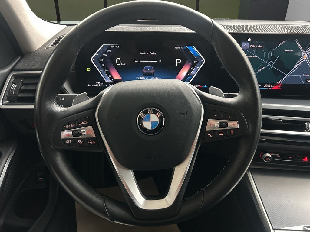 BMW 330i xDrive T. LED NAVI HUD ACC KAMERA 18" foto 6