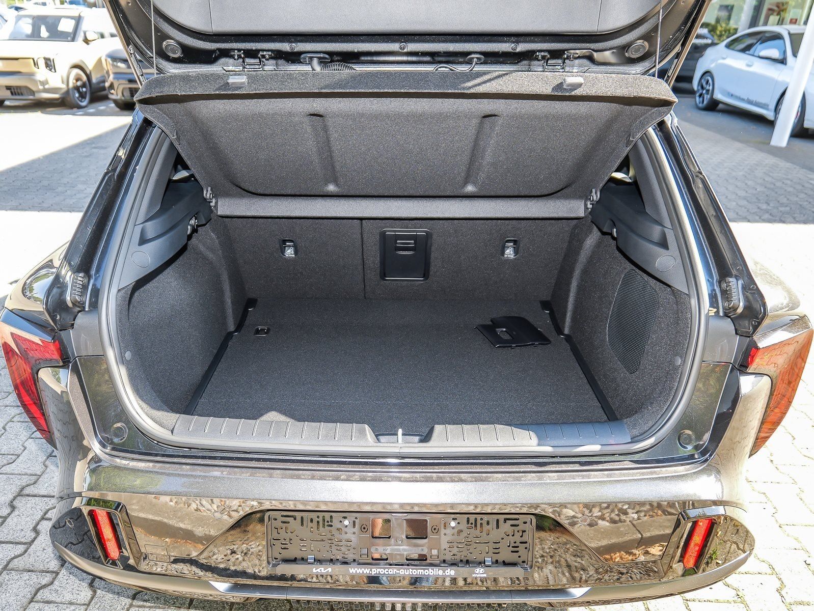 Kia K4 - Bild 18