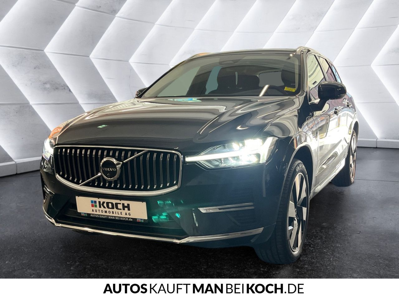 Volvo XC60 T8 AWD Recharge Plus Bright PANO STDHz VLED imagem 3