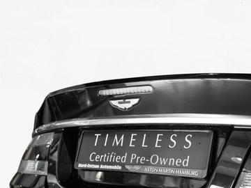 2011 Aston Martin DBS — фото 9