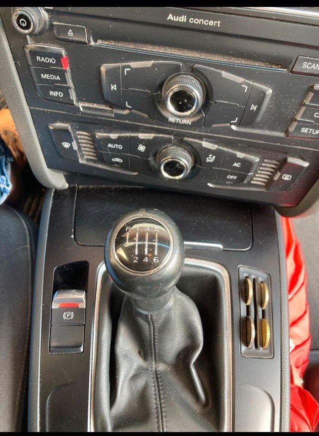 Audi A4 2009 — photo 10