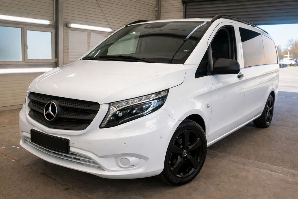 Image of Mercedes-Benz Vito