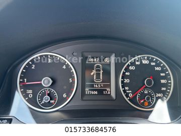 Volkswagen Tiguan - 11
