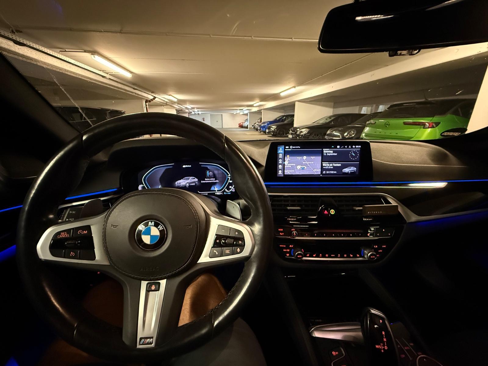 BMW 530e iPerformance - M-Paket - HUD - H&K - Leder