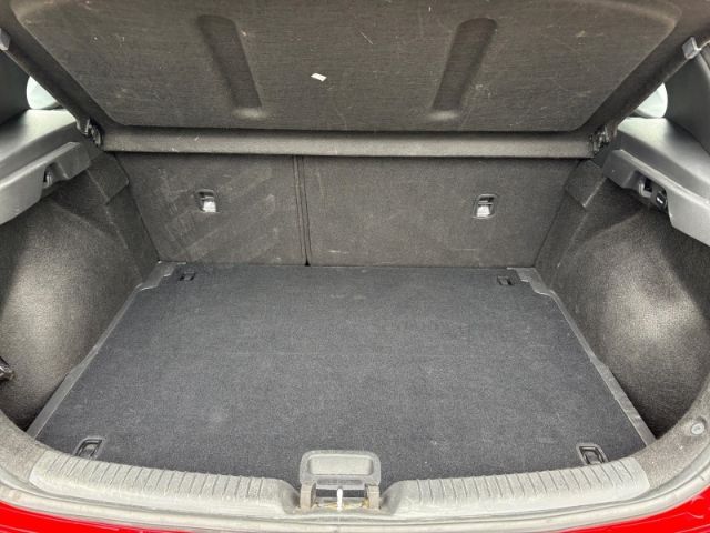 Fahrzeugabbildung Hyundai i30 Pure Radio,ZV mit FB,Klima DAB Spurhalteass.