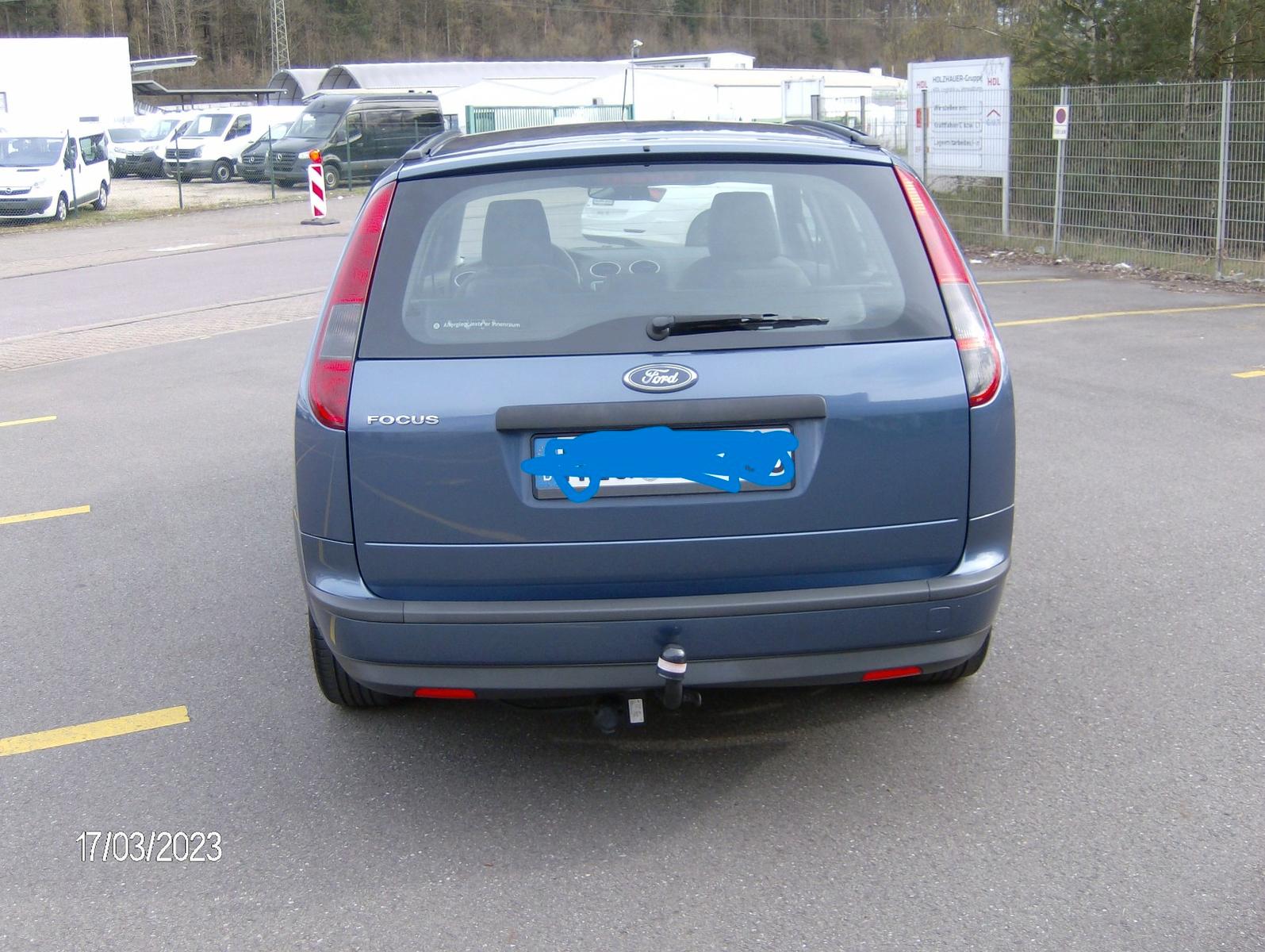 Ford Focus 2005 — photo 9