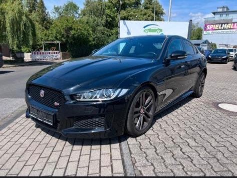 JAGUAR XE