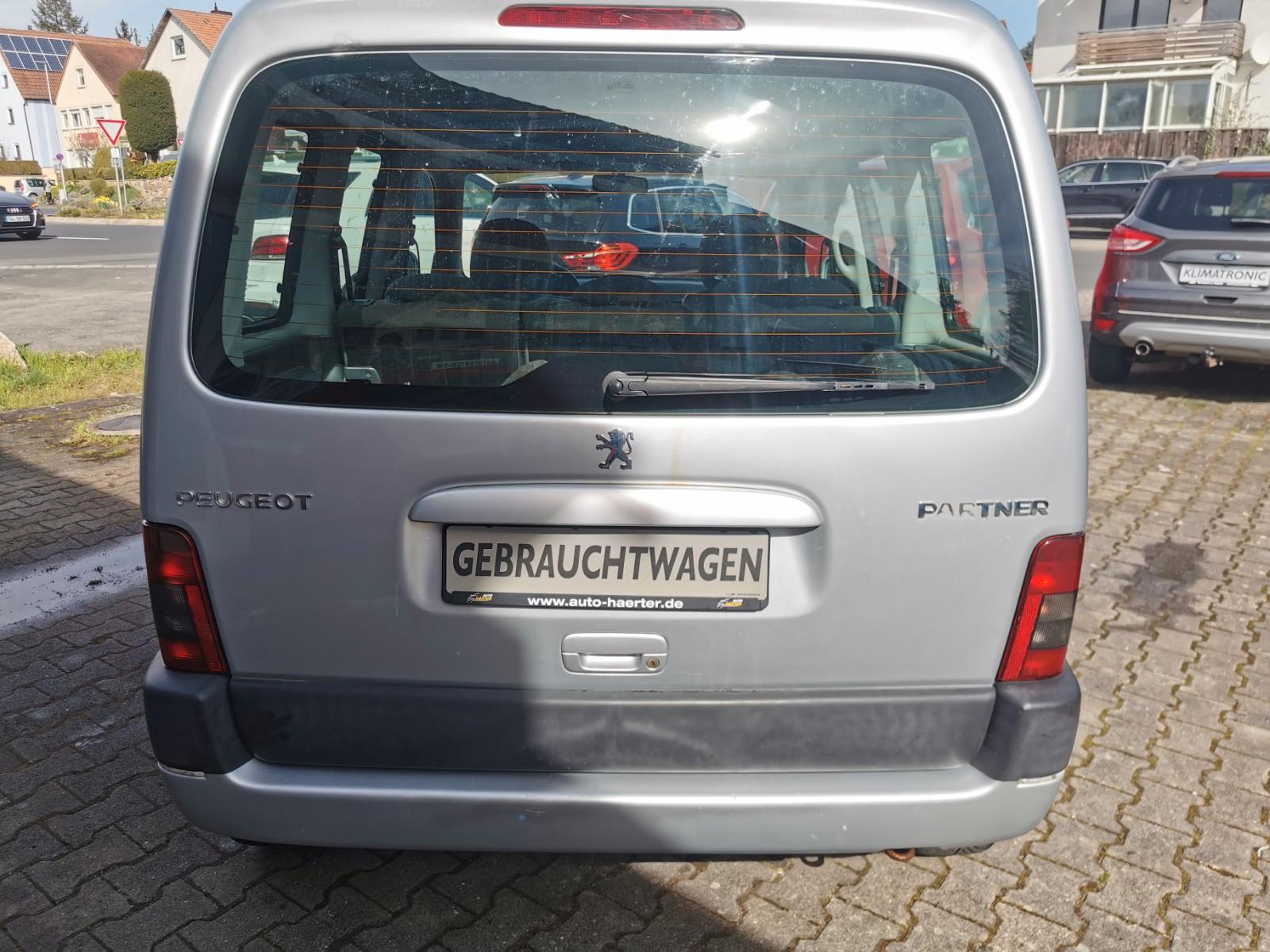 Peugeot Partner Premium Kombi 1,6/ Klima / 5 Sitzer