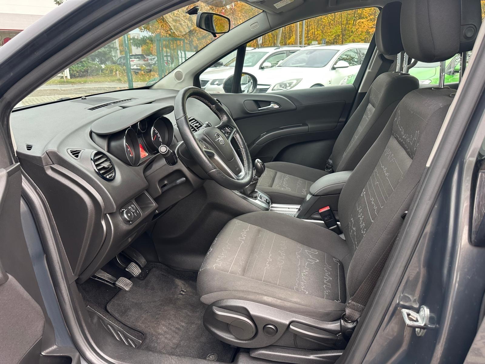 Opel Meriva 2015 — фото 10