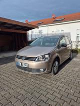 Volkswagen Touran 1.6 TDI Style BlueMotion Technology Anhän - Volkswagen Touran aus 2011: Bluemotion
