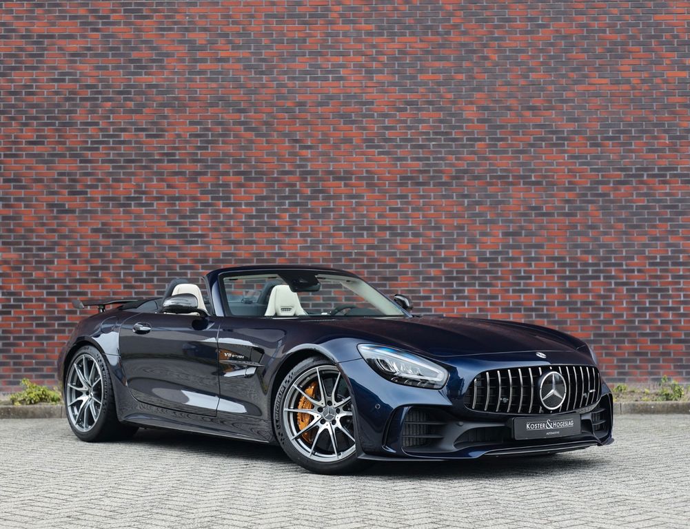 Image of Mercedes-Benz AMG GT R