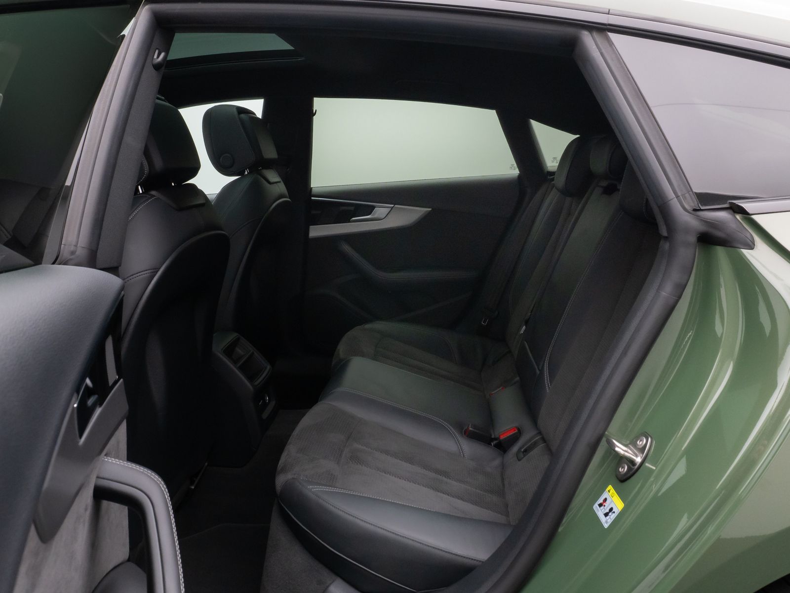 Fahrzeugabbildung Audi A5 Sportback 40TDI edition one SLine Matrix Pano