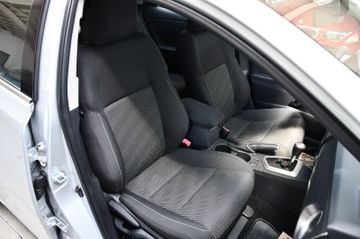 Toyota Auris - 12