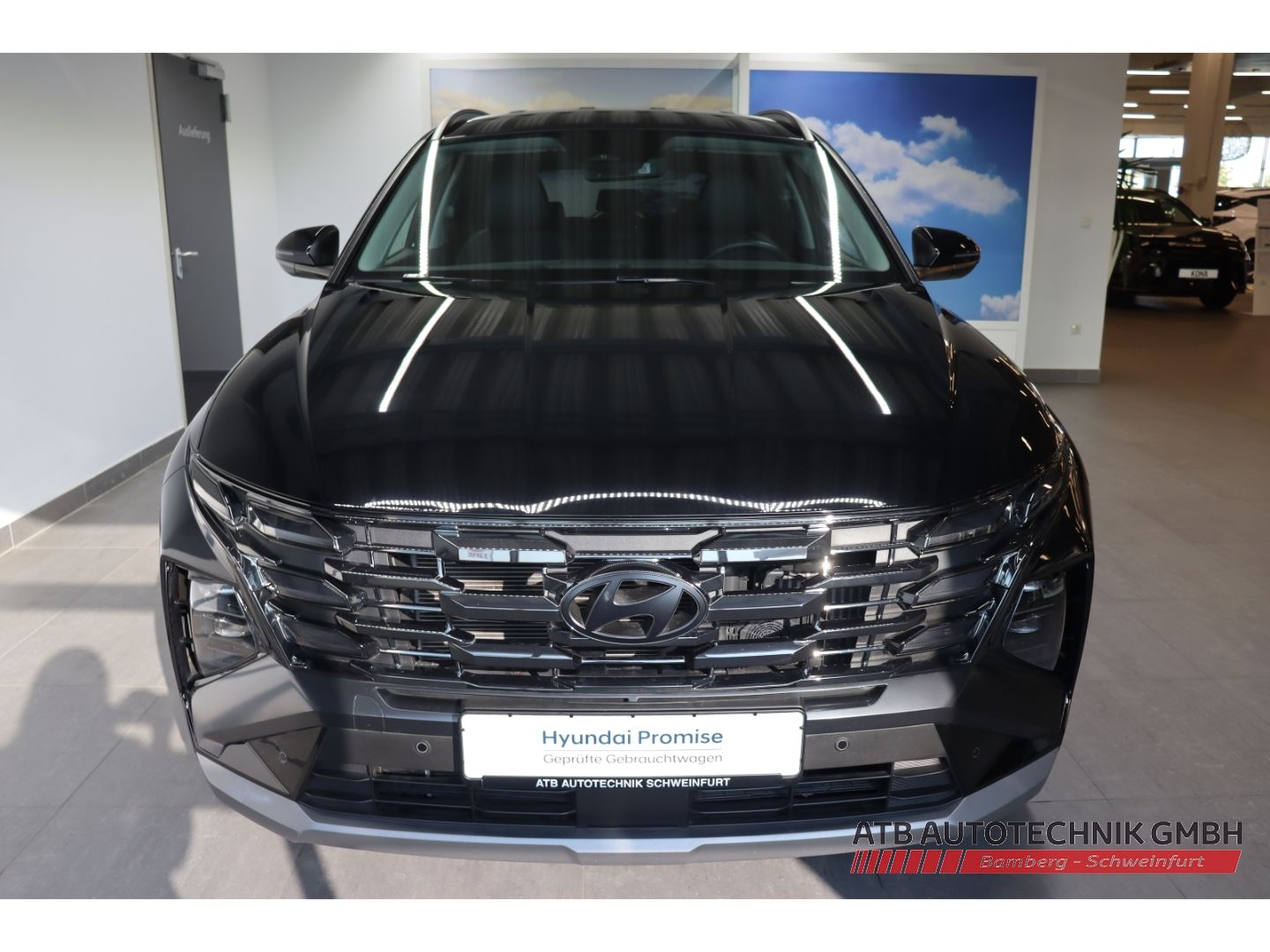 Fahrzeugabbildung Hyundai Tucson Trend 1.6 T-GDI PHEV 99,3% SOH 6-AT 4WD N