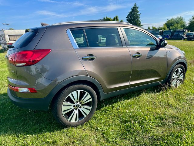 Kia Sportage Spirit 4WD — Bild 3